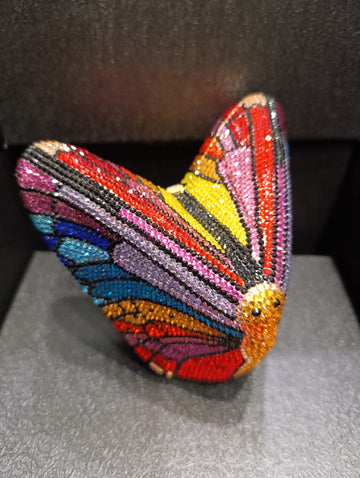 BUTTERFLY IMPORTED CLUTCH