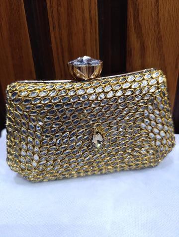 FANCY KUNDUN CLUTCH