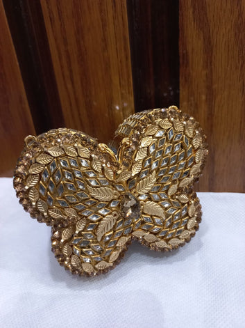 BUTTERFLY KUNDUN FANCY CLUTCH