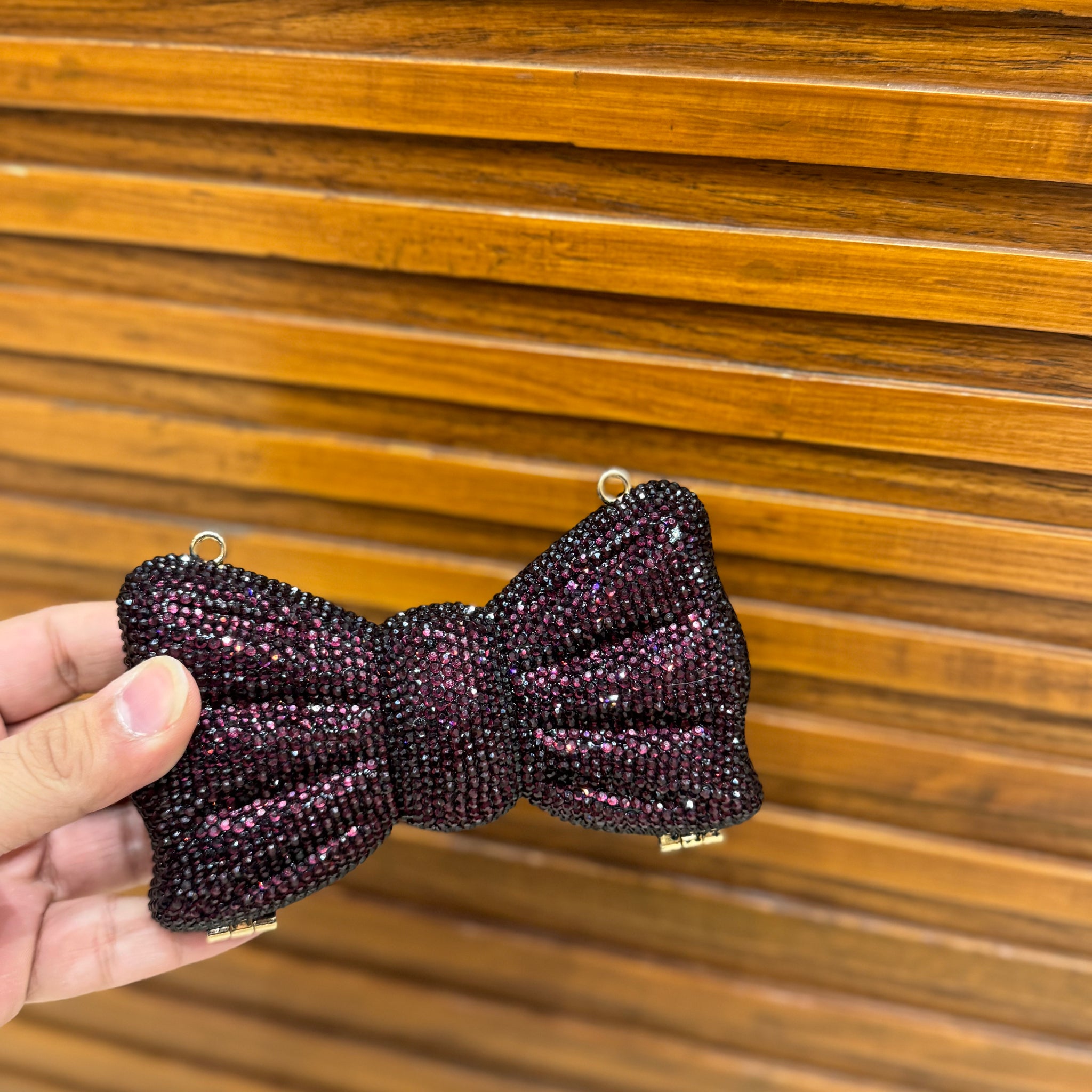 Bow Clutch