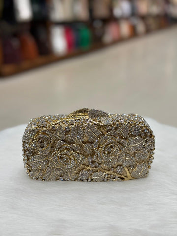 METAL FANCY CLUTCH